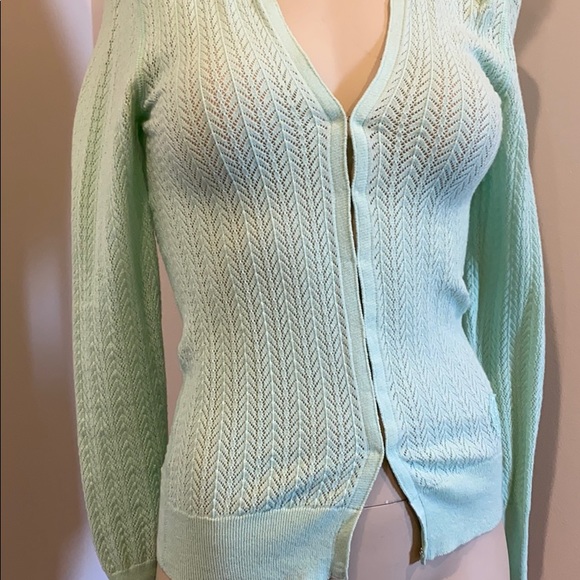 Victoria’s Secret Cardigan NWOT SZ XS/TP - Picture 2 of 6